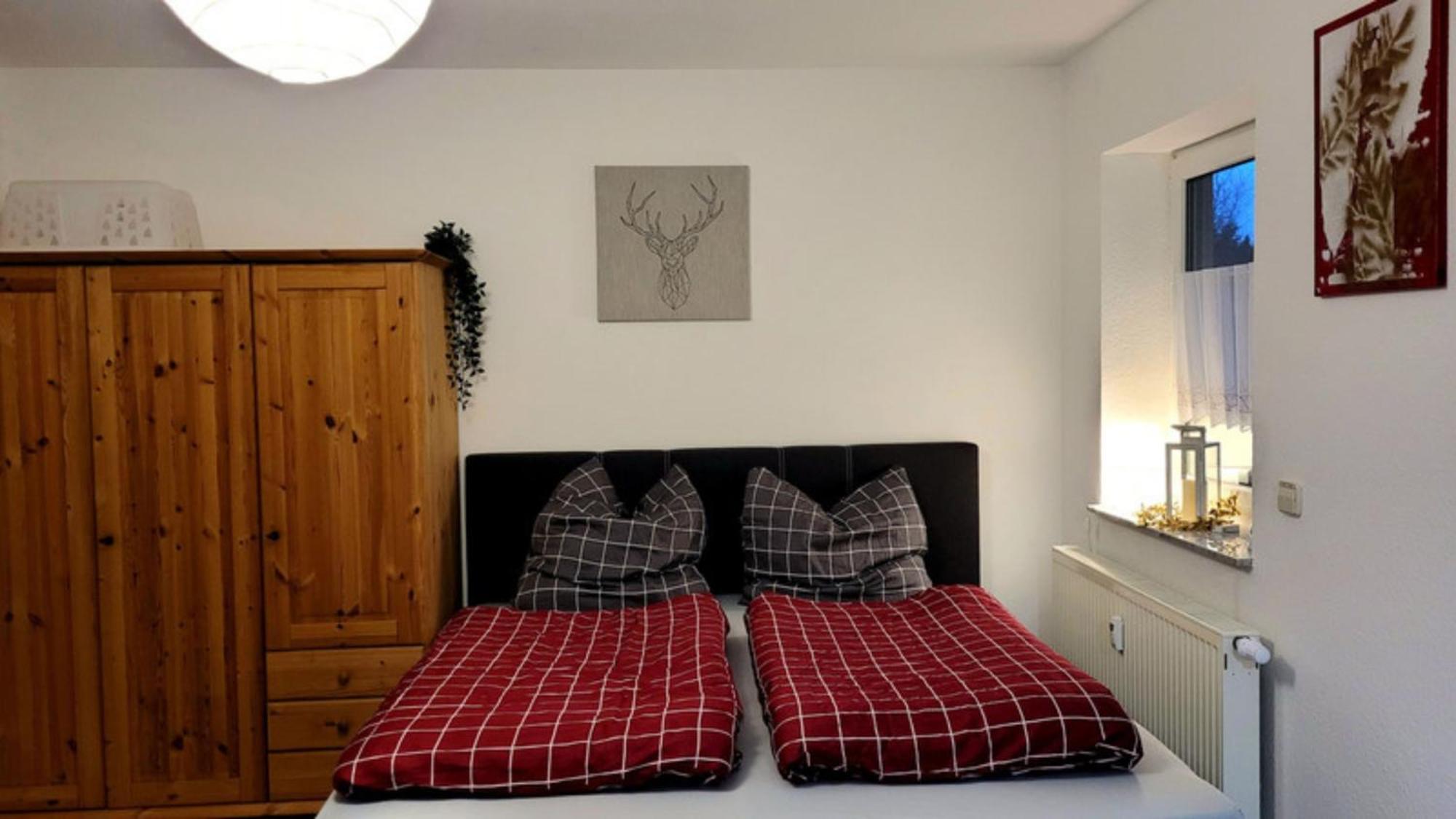 Wohlfuehl-Ferienwohnung Mit Tiefgarage Im Gruenen Oberhof  Εξωτερικό φωτογραφία